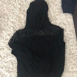 Long sleeve t-shirt/hoodie